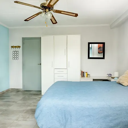 Vista Segária, Playa Deveses